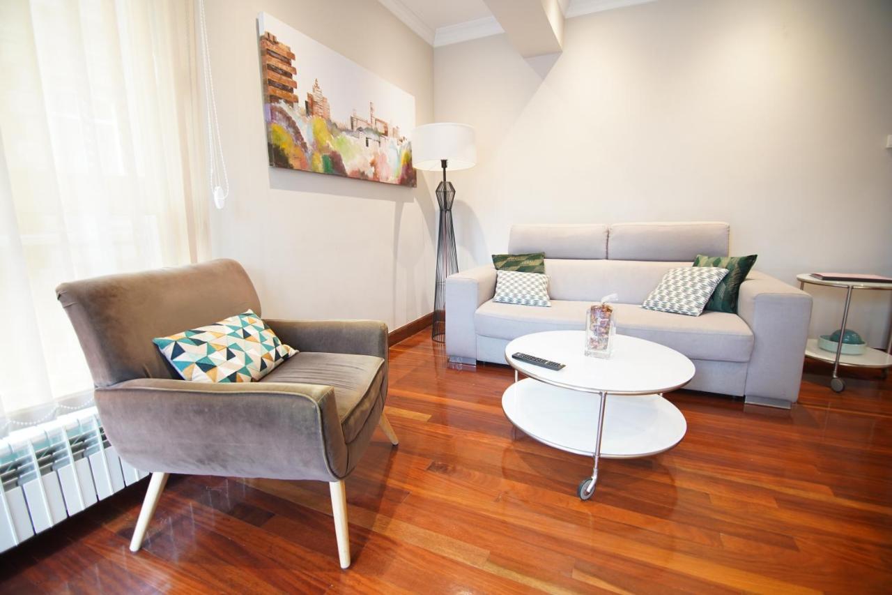 Apartamento Piso Grande y Luminoso en el Casco Viejo de Bilbao Exterior foto